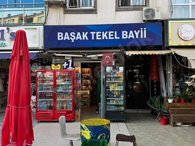 M. KEMAL CADDESİNDE DEVREN KİRALIK TEKEL