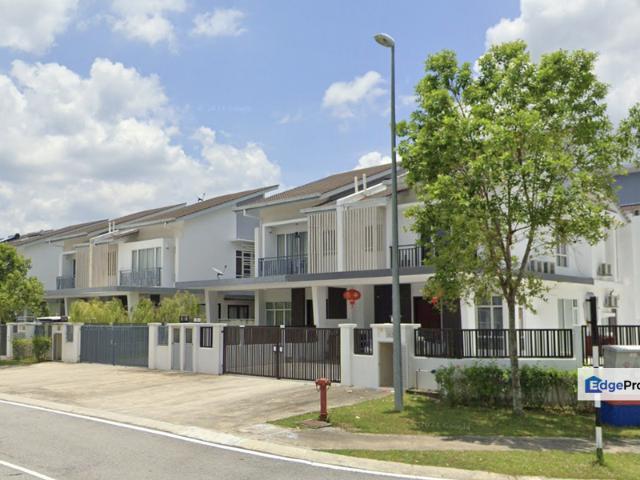 M Residence
