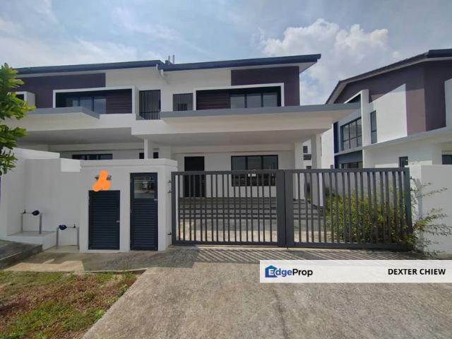 M Residence
