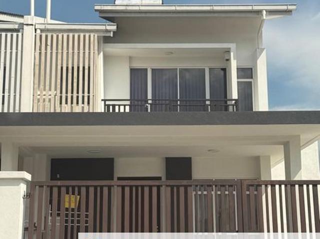 M Residence