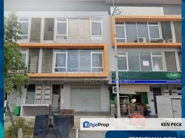 M Residence