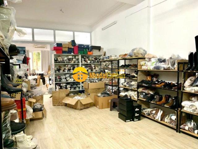Mặt hồ ba mẫu 82m2, 6t thang máy, mt4.6m lô góc view hồ giá 44 tỷ hiếm đống đa