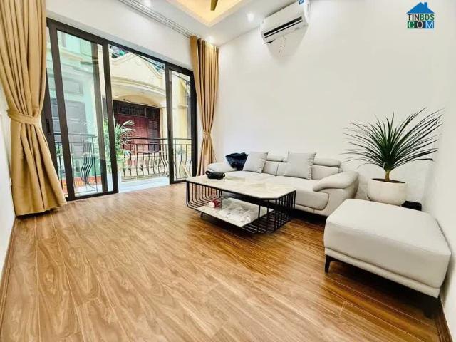 Mặt ngõ Phố Khương Trung, 37m2, 5 tầng. Kinh doanh, Ôtô qua nhà. 9. X tỷ