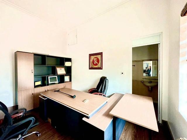 Mặt đường Thiên Lôi Phía Chợ ĐÔN NIỆM Ngang 6.1m 128m2 G. Iá 13.5 tỷ