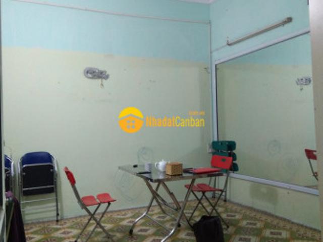 Mặt phố đê trần khát chân quận hai bà 60m 3t 6xtỷ giá hợp lý kinh doanh