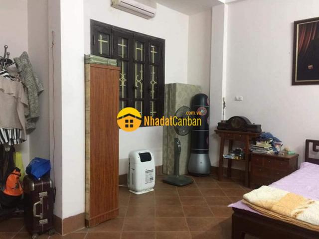 Mặt phố đê la thành 37m, 5 tầng, mt 6m, 10.8 tỷ