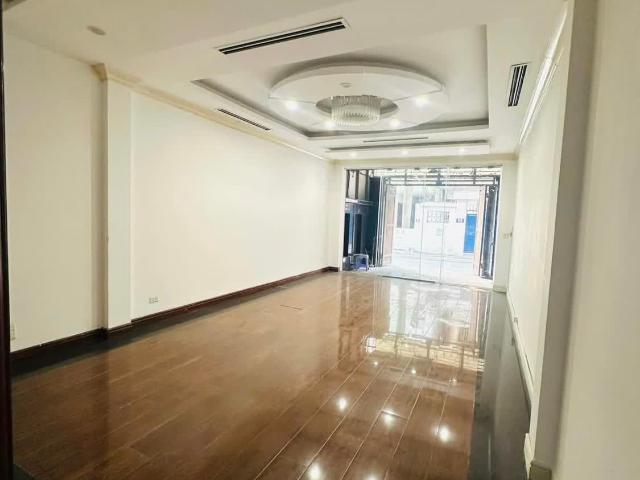 Mặt Phố Linh Lang 100M2 X 7T MT 4.5m 48.5 Tỷ Phân Lô Kinh Doanh Đỉnh Phố Tây