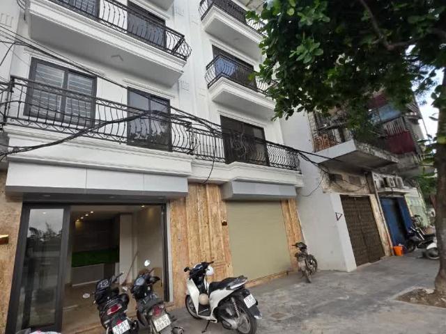 Mặt Phố Nguyễn Văn Linh 15 Tỷ 85M Mặt Tiền 10M Vỉa Hè Kinh Doanh, Ô Tô, Long Biên