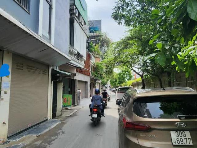Mặt Phố Nghi Tàm, Tây Hồ, 41m2 8 Tầng Thang máy, MT Đẹp 7.3m, Chỉ 17.3 Tỷ ️