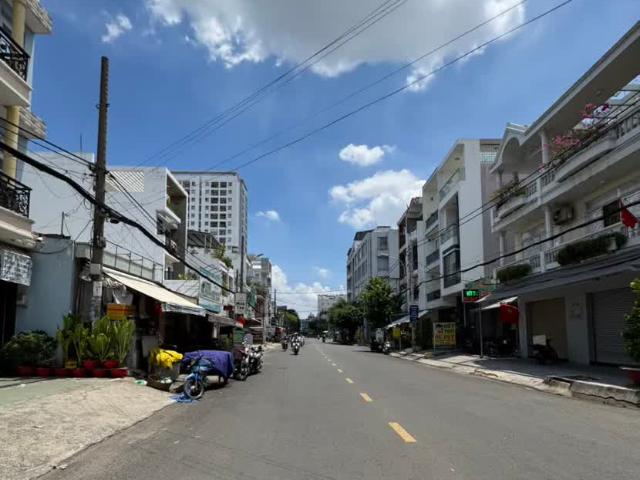 Mặt Phố Sầm Uất Kinh Doanh Nhiều Lĩnh Vực Khu Tên Lửa Ngay Giao Lộ Trục Số 7 Và Số 4 Nhà 4