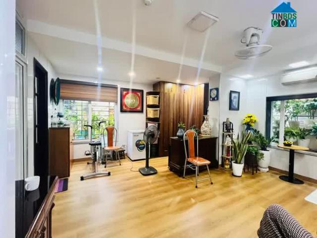Mặt Phố Văn Cao, Ba Đình Vị Trí Đẹp Hiếm Vỉa Hè Rộng Kinh Doanh Đỉnh 95M2 6t, MT 5M Sổ Đẹp, 65