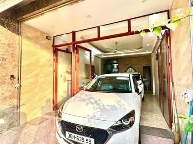 MẶT PHỐ VIP Ngọc Thụy 95m, 6 tầng, thang máy, kdoanh bất chấp, vỉa hè đá bóng. Giá 34 tỷ