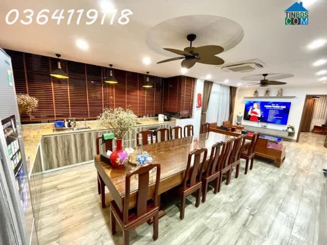 Mặt Phố Vip Cầu Giấy Lô Góc 3 Mặt Ô Tô Vỉa Hè Rộng Kinh Doanh Sầm Uất