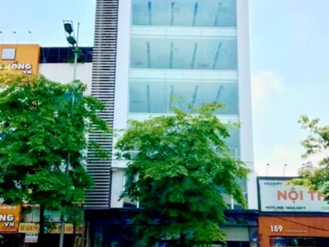 Mặt Phố VIP Phạm Văn Đồng, Cầu giấy 200M2 8T Thang Máy MT 11M, Chỉ 125 Tỷ ️