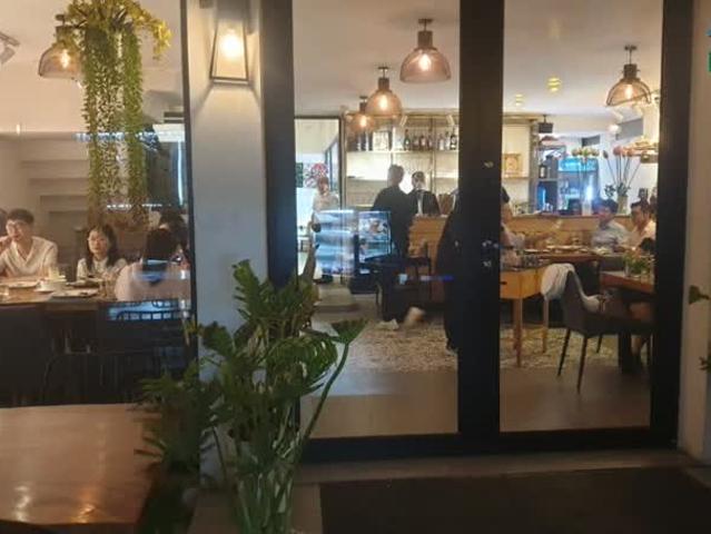 Mặt Phố VIP, Tây Hồ, Lô Góc, Thông Số Kim Cương 202m2 3T MT 8M, Chỉ 138 Tỷ ️