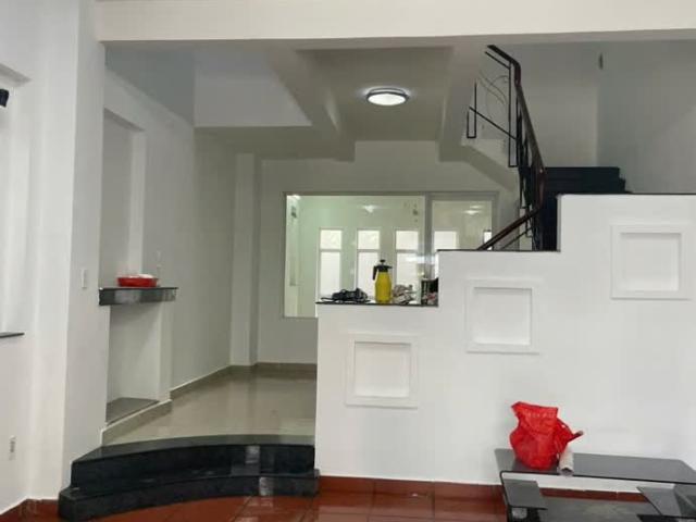 Mặt tiền 4 tầng Phạm Thế Hiển 5x20 chỉ 9 tỷ nhỉnh 0931172
