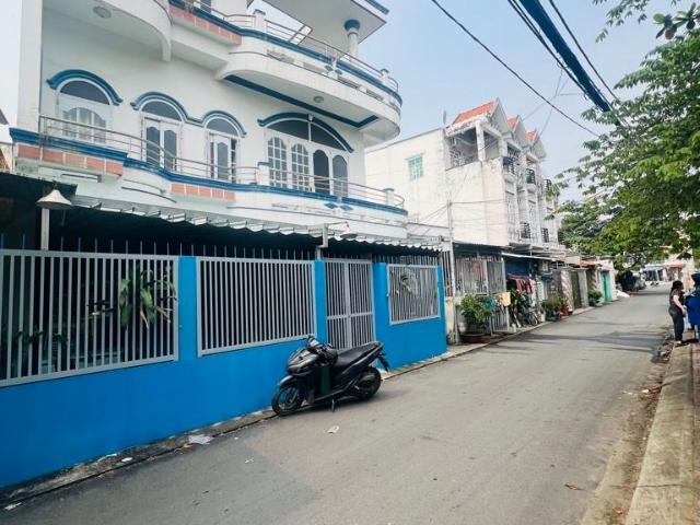 Mặt tiền Trương Đình Hội 10x30, dòng tiền 25tr/tháng, 300m2 chỉ 20 tỷ