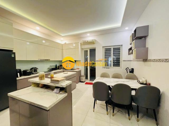Mặt tiền vàng sát man thiện ngay chợ đêm 110m2 3lầu giá tốt trước tết