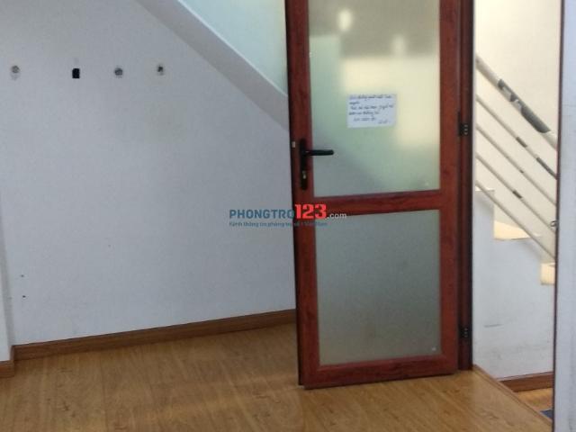 Mặt tiền XVNT Bình Thạnh, nhà mới, thoáng mát DT: 0904.736.847
