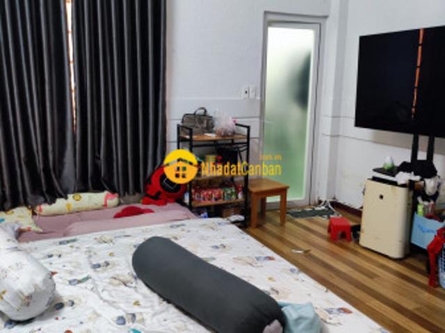 Mặt tiền chợ phạm văn bạch ngang 8m 4pn nội thất xịn kinh doanh tấp nập