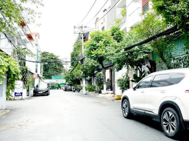 Mặt tiền Hoàng Hoa Thám, Tân Bình, 43m2, 4 Tầng, kế khu K300