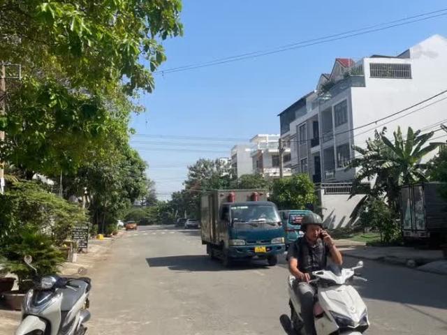Mặt tiền KDC Phú Lợi, 4 tầng 5x24 xe hơi ngủ chỉ 9 tỷ nhỉnh 0931172
