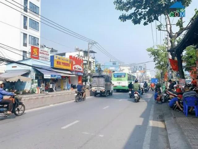 Mặt tiền kinh doanh đường Huỳnh Tấn Phát, sát chợ, Tân Thuận Đông Quận 7, 3 tầng 72m2