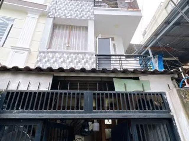 Mặt Tiền Kinh Doanh ngang 5 Dài 10 4 Tấm trung Tâm Q4