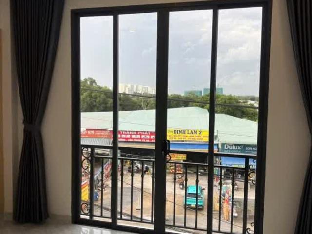 Mặt Tiền Kinh Doanh 3 Tầng Mới Tinh Lã Xuân Oai 60M2 Nở Hậu Nhẹ Nhỉnh 5 Tỷ