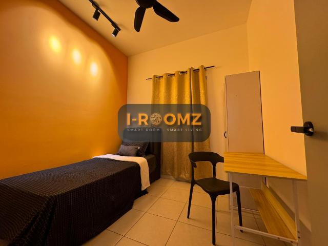 M Vertica also known as M Vertica @ KL City is a leasehold mixed commercial & condominium development located in Loke Yew, Cheras