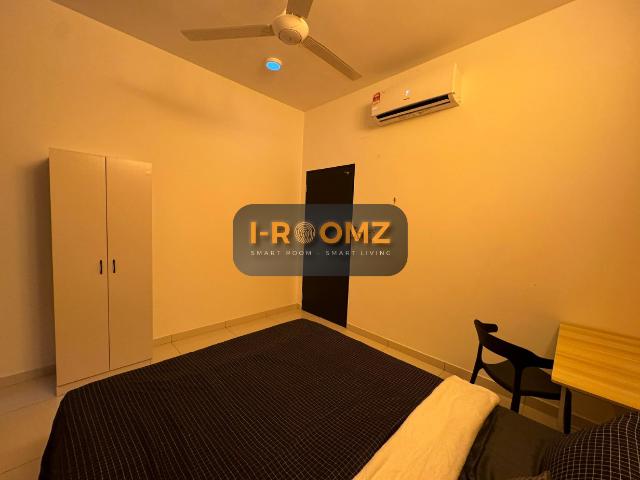 M Vertica also known as M Vertica @ KL City is a leasehold mixed commercial & condominium development located in Loke Yew, Cheras