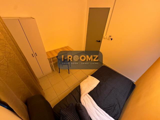 M Vertica also known as M Vertica @ KL City is a leasehold mixed commercial & condominium development located in Loke Yew, Cheras