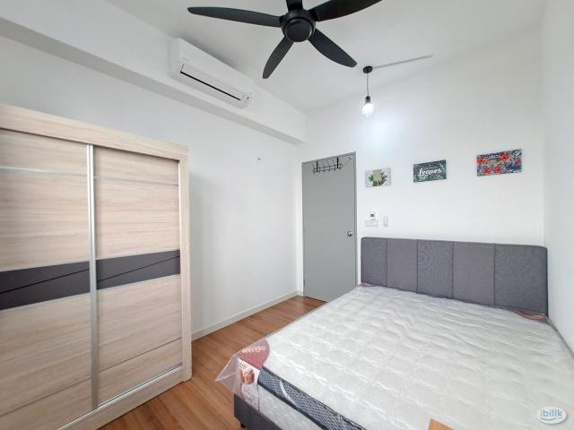 M Vertica Fully Furnished Midde Room, Nearby MRT, LRT, Velocity, AEON