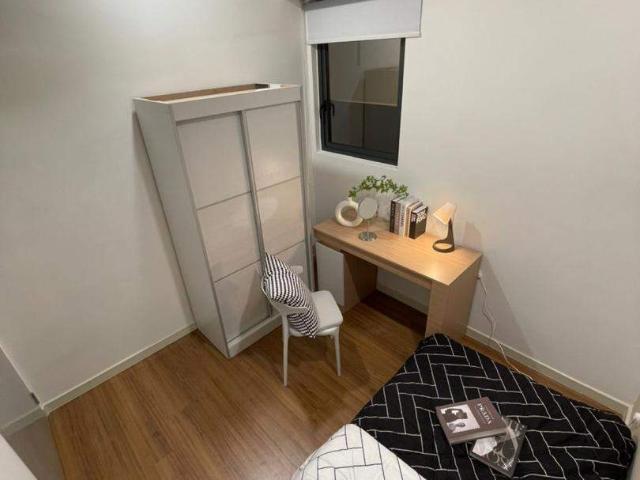 M Vertica Single Room