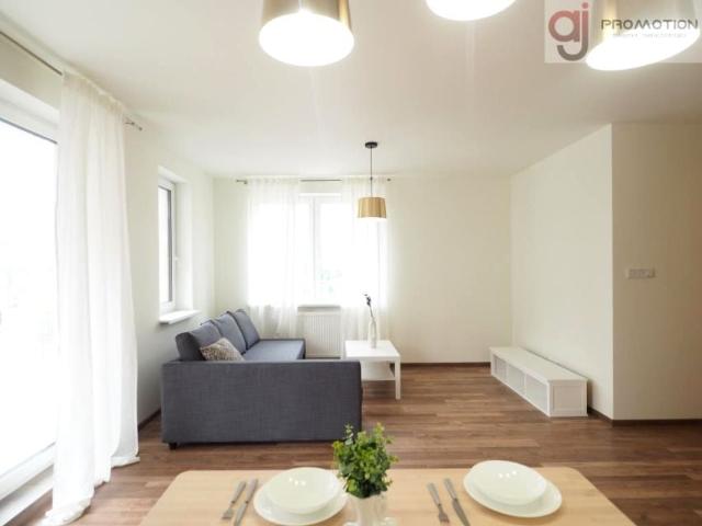 Młynarska 76 m², Łódź