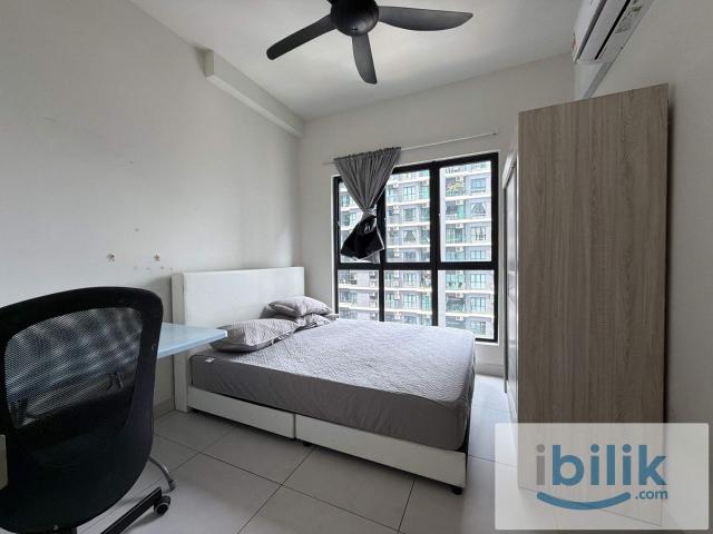M 800 Only City Living Starts Here — Majestic Maxim Description