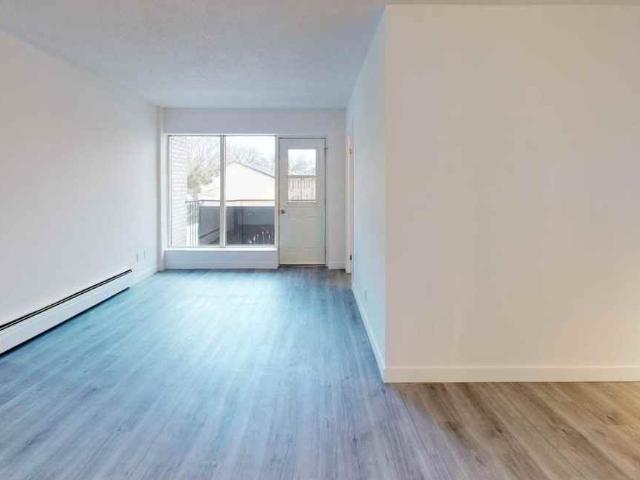 McGee Apartments 1 Bedroom Apartment for Rent at 80 Mcgee Ave, Kitchener, ON N2B 2T2 Heritage Park