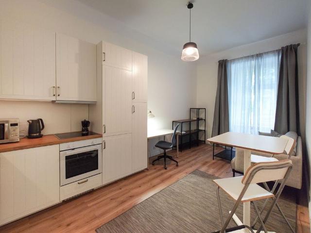 Małe, dwupokojowe w centrum, ul. Topolowa 30 m²