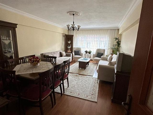 MAMAK KARTALTEPE MAHALLESİ OKULLAR CADDESİNE ÇOK YAKIN 2+1 YÜKSEK GİRİŞ DAİRE