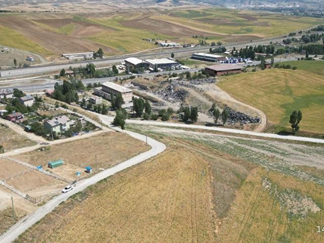 MAMAK LALAHANDA SATILIK İMARLI ARSA