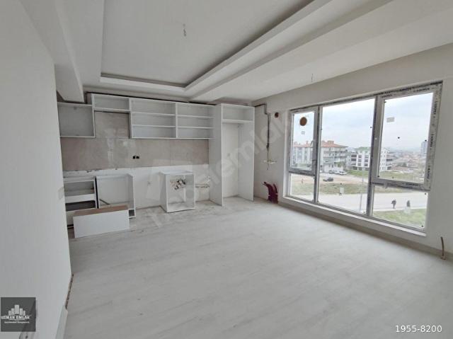 MAMAK'IN YÜKSELEN DEĞERİ KIBRISKÖYÜNDE CADDE ÜZERİ SATILIK 2+1