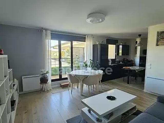 Mantes la Jolie 78200 Achat / Vente appartement 4 pièces t4 au dernier étage terrasse