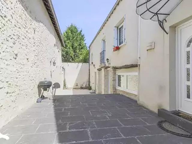Mantes la Ville 78711 Achat / Vente maison 5 pièces t5 au dernier étage parking