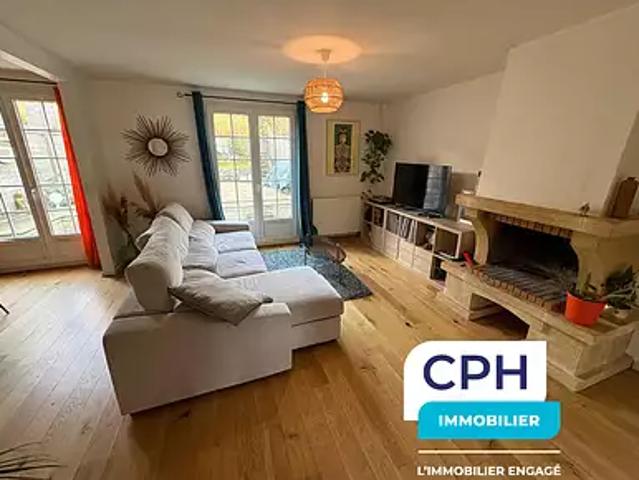 Mantes la Ville 78711 Achat / Vente maison 7 pièces t7 au dernier étage