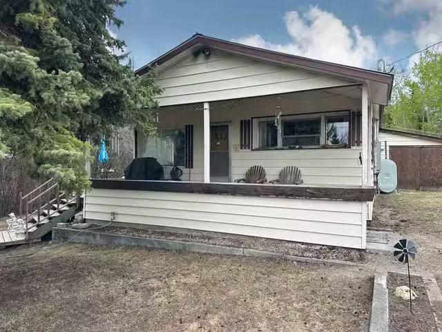 Manufactured Home for sale in 100 Mile House, 100 Mile House.