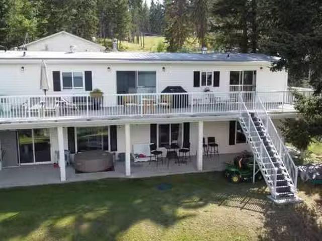 Manufactured Home for sale in 100 Mile House, 100 Mile House.