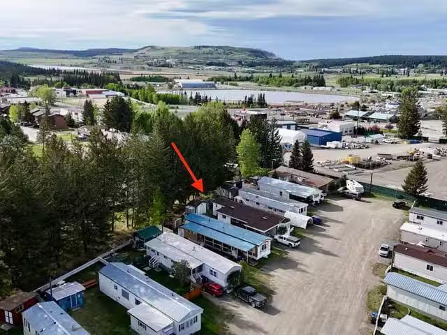 Manufactured Home for sale in 100 Mile House, 100 Mile House.
