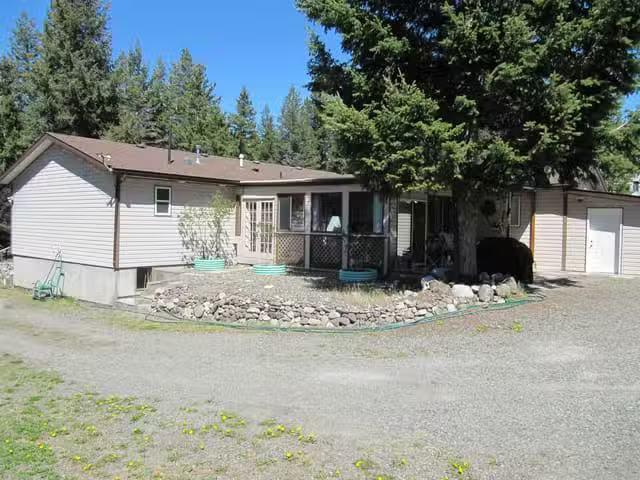 Manufactured Home for sale in 108 Mile Ranch, 100 Mile House.