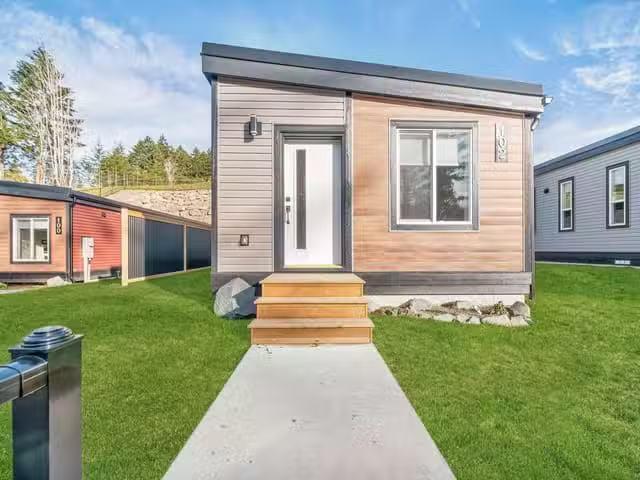 Manufactured Home for sale in Chemainus, 102 3499 Henry Rd, 10.