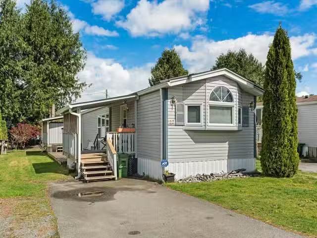 Manufactured Home for sale in Chilliwack, Sardis, 22 44565 Mon.